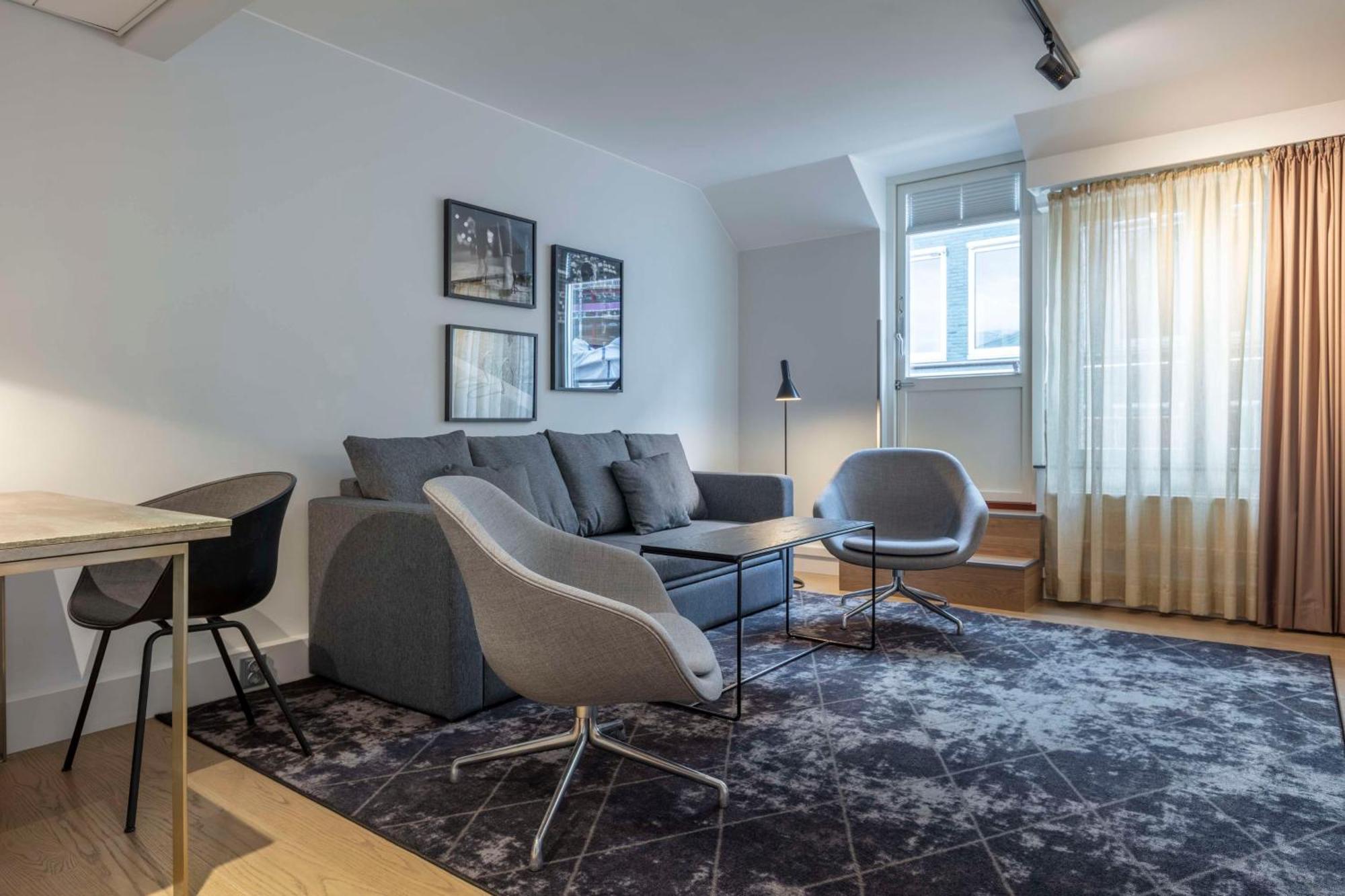 Radisson Blu Scandinavia Hotel, 酒店