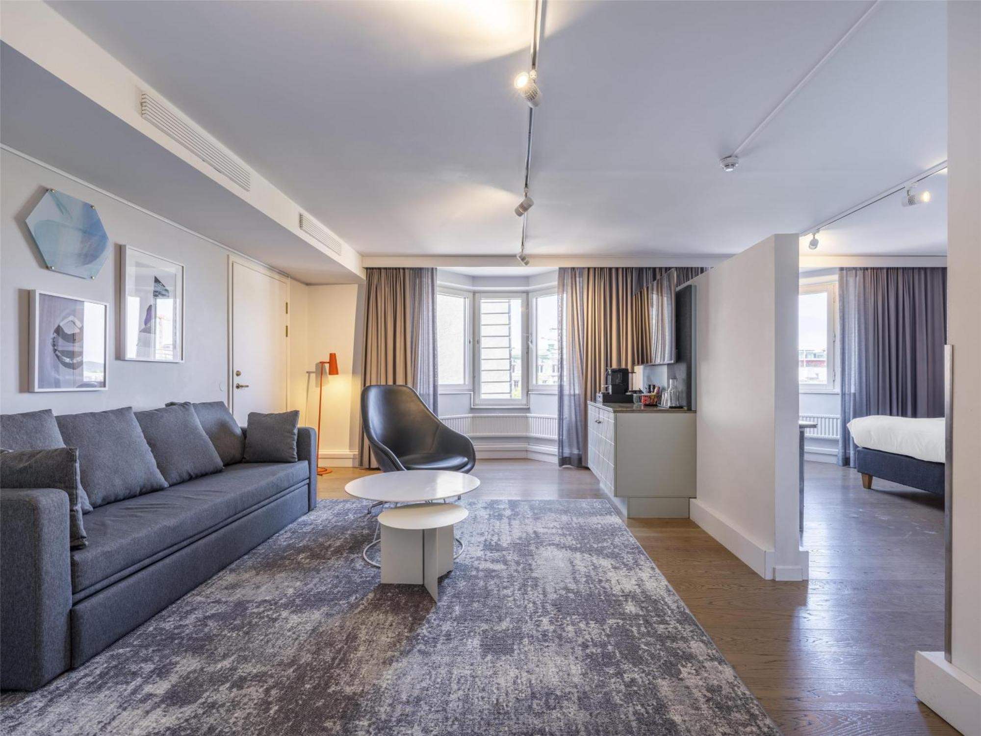 Radisson Blu Scandinavia Hotel, 酒店 4*