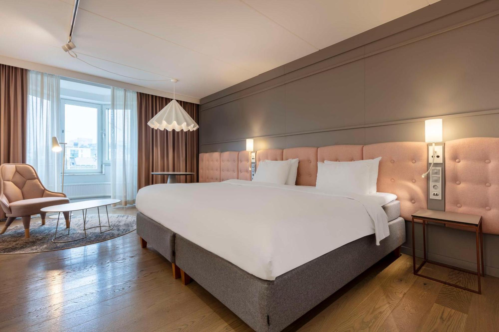 Hotel Radisson Blu Scandinavia Hotel, 4*