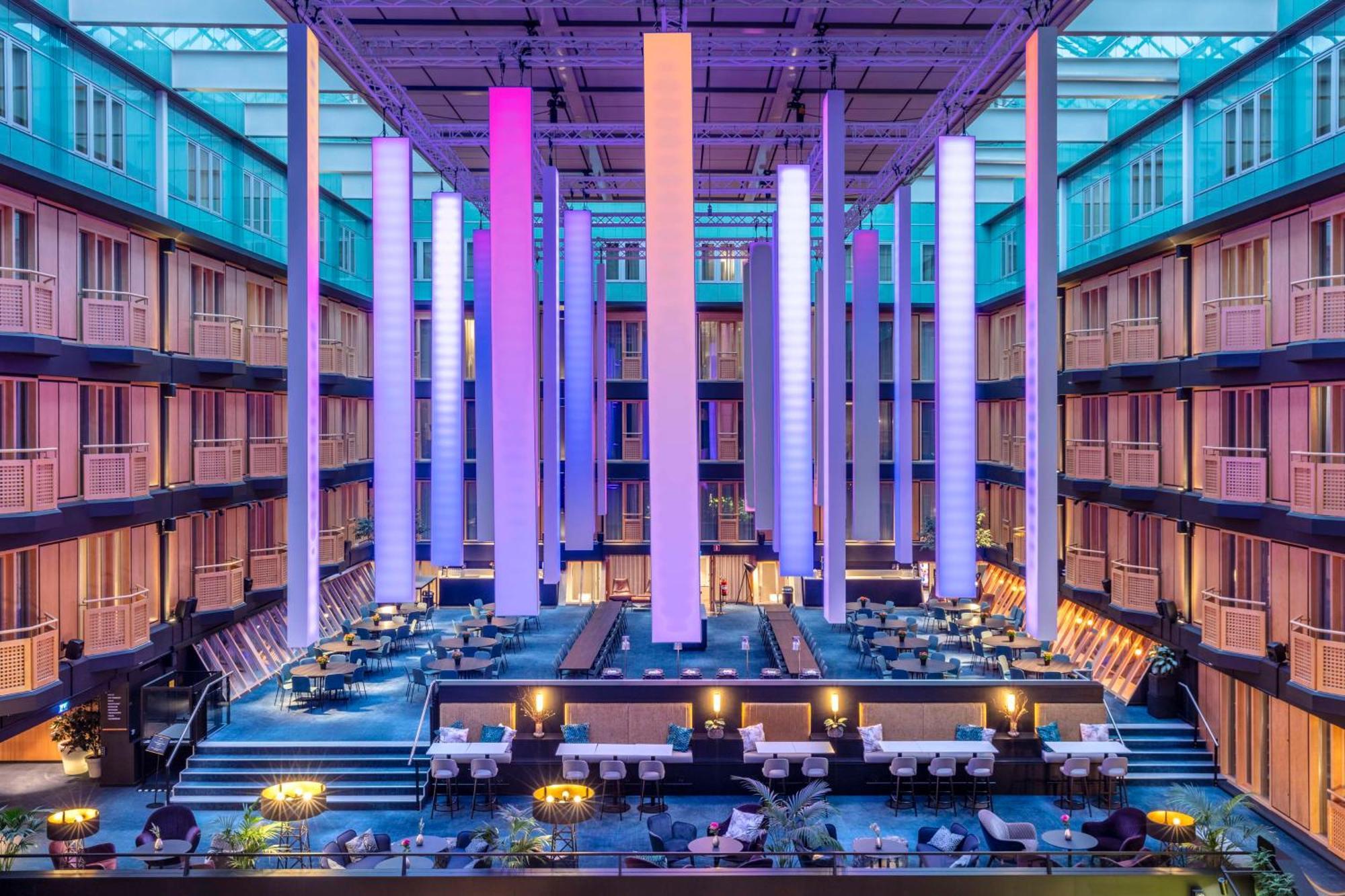 Radisson Blu Scandinavia Hotel, 4*